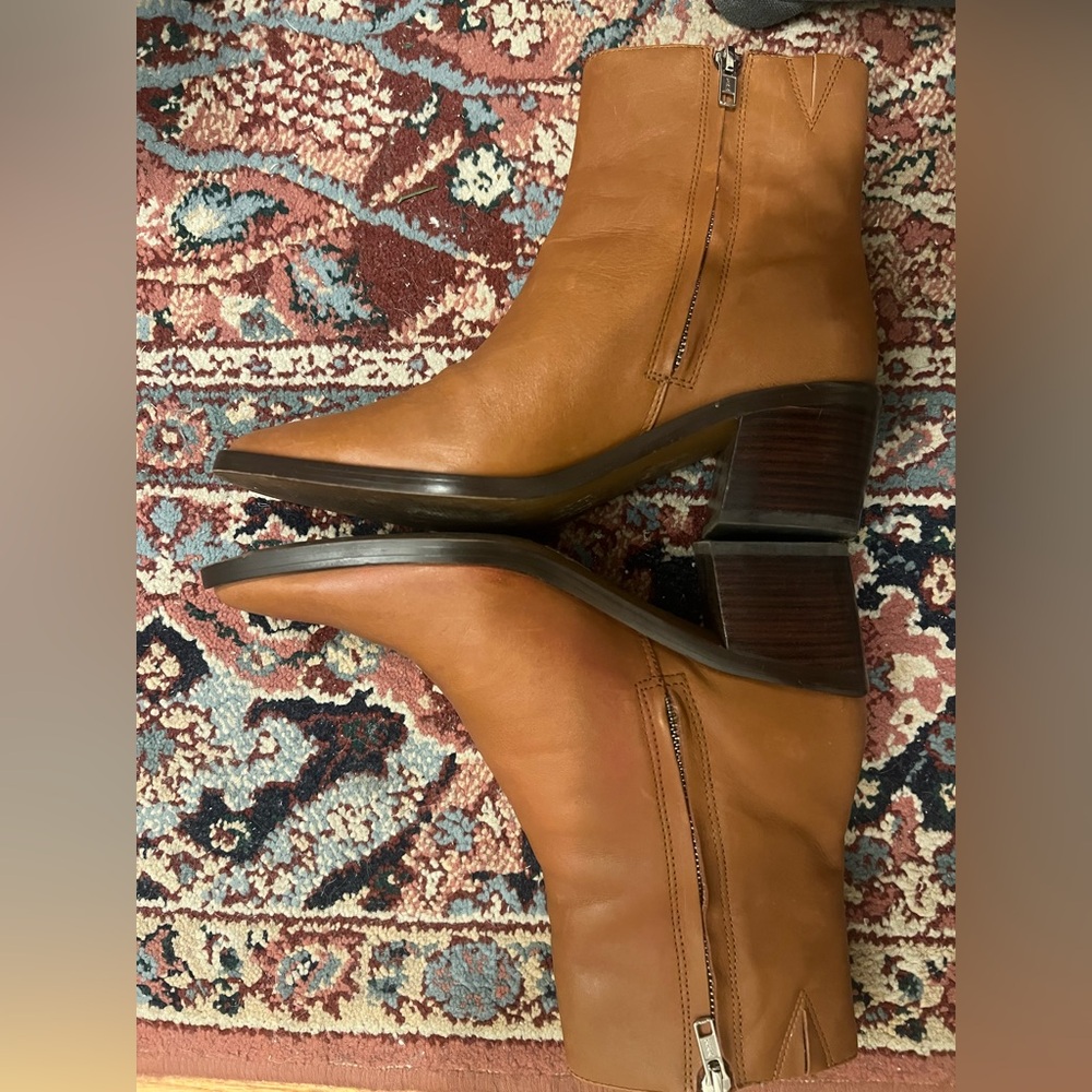 Madewell The Darcy Ankle Boot - Picture 4 of 7